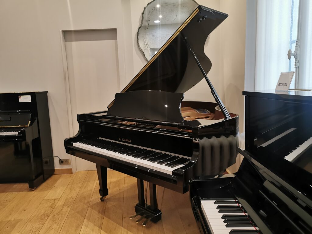 Kawai KG2
