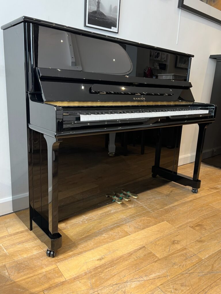 SAMICK - JS 118