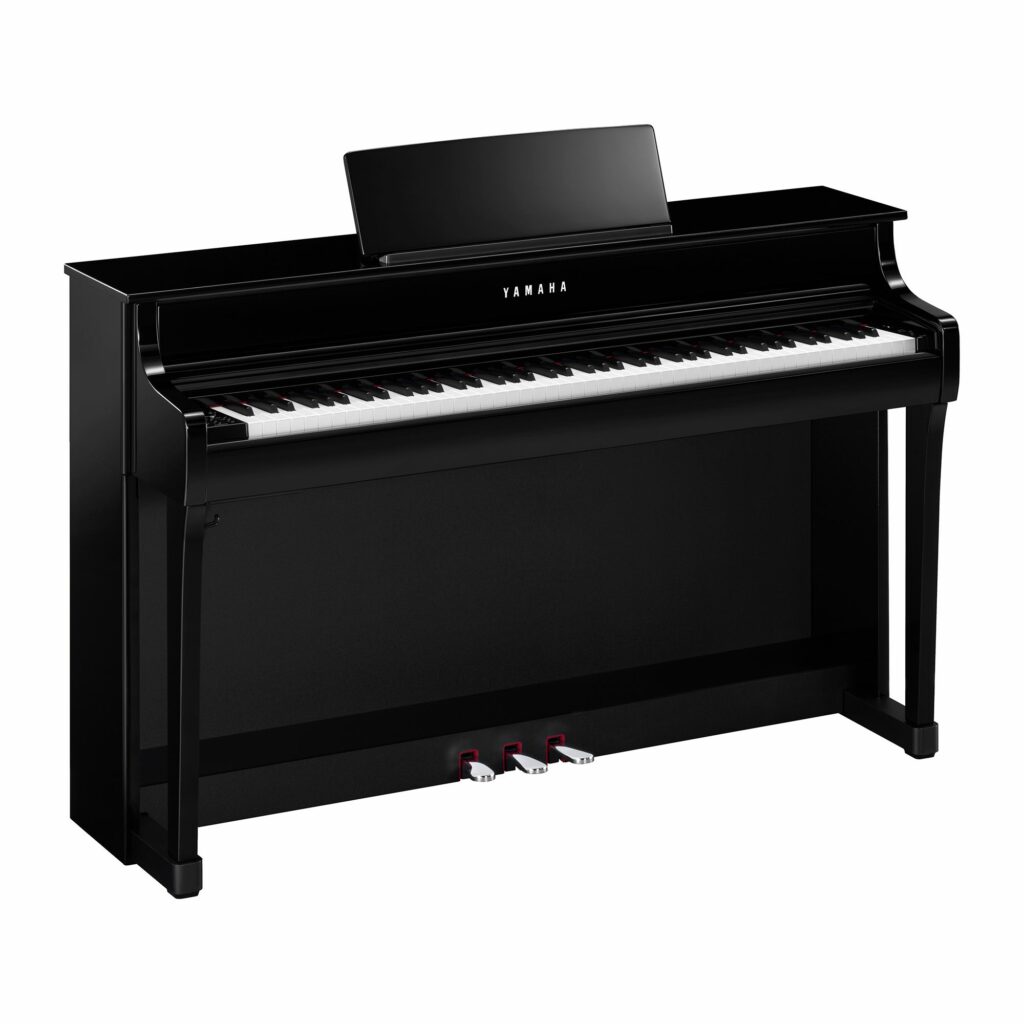 Yamaha - CLP 835 PE
