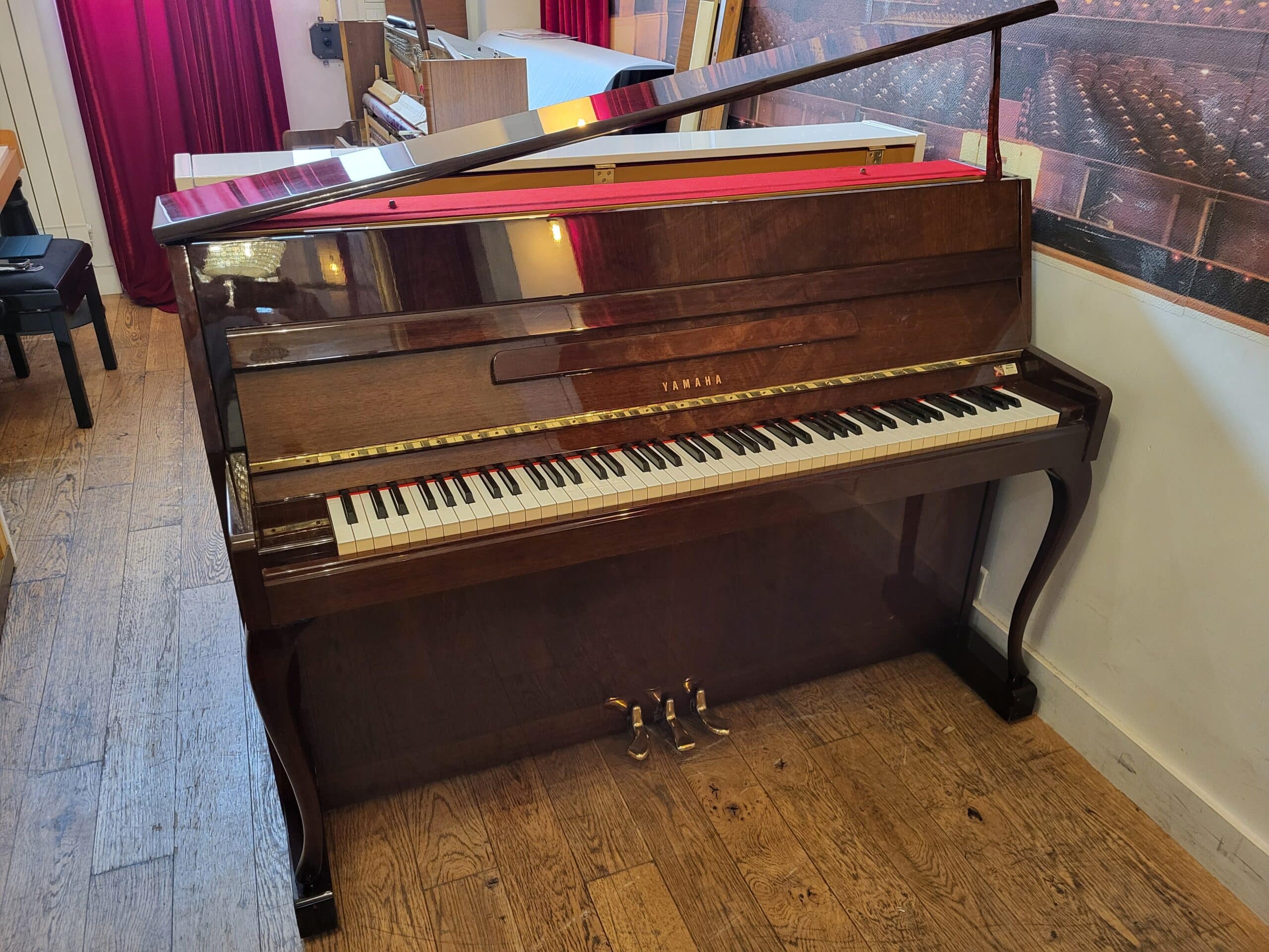 Yamaha M1 S