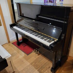 Yamaha U3 AS