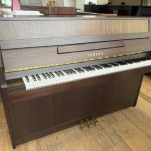 Yamaha C 108 - 1995 - 2640 €